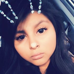 Meet your Posher, Zandra